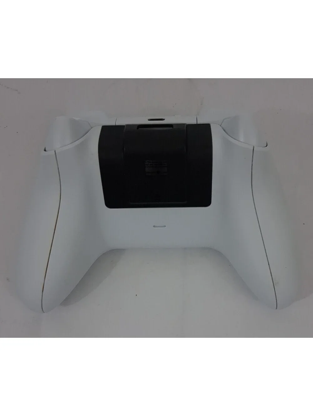 MS Xbox Series X S Wireless Controller White Excellent M1106909-007 2 Batteries